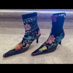 Beautiful unique boot - 3 inch heel